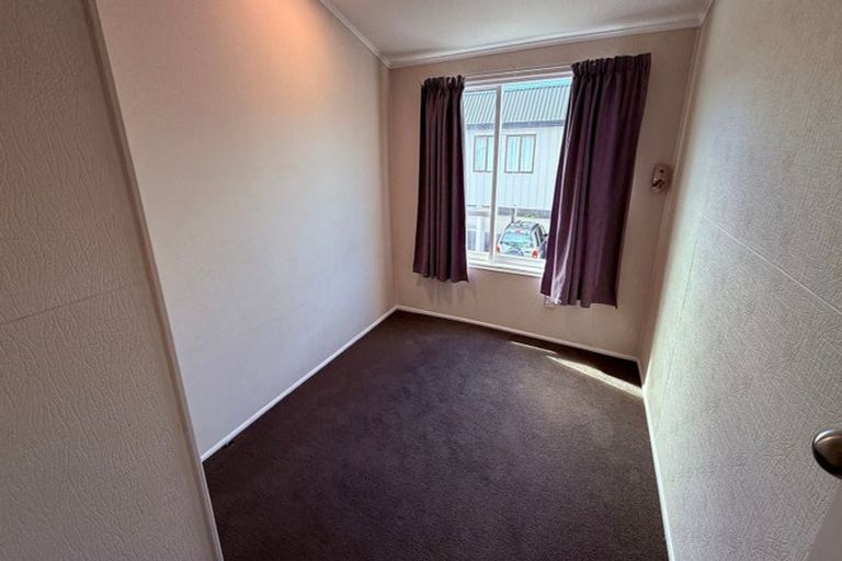 Photo of property in 2/29 Brockworth Place, Riccarton, Christchurch, 8011