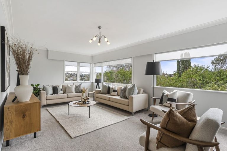 Photo of property in 12 Alton Avenue, Hillcrest, Auckland, 0627
