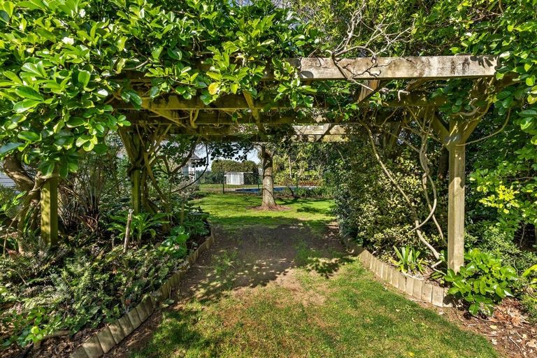 Photo of property in 63 Whatapaka Road, Karaka, Papakura, 2580