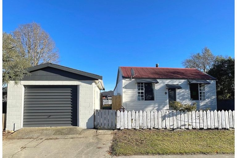 Photo of property in 11 Lyall Terrace, Temuka, 7920