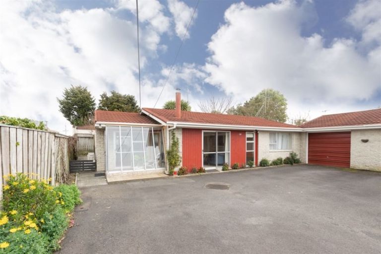 Photo of property in 15b Taylor Terrace, St Andrews, Hamilton, 3200