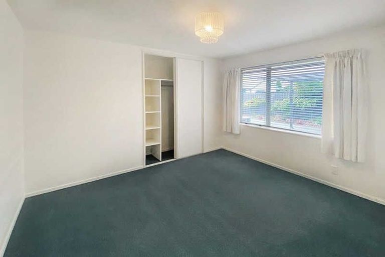 Photo of property in 10a Mundys Road, Dallington, Christchurch, 8061