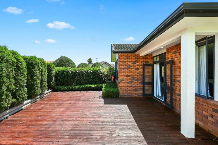 Photo of property in 38 Fendalton Drive, Rototuna, Hamilton, 3210