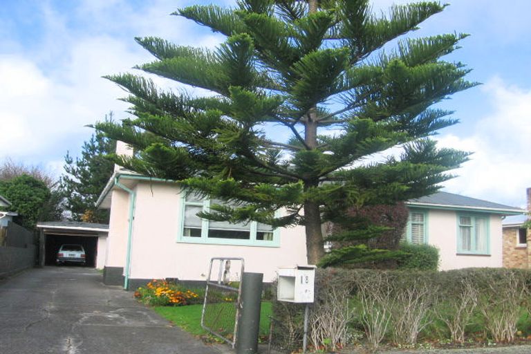 Photo of property in 18 Glasgow Street, Takaro, Palmerston North, 4412