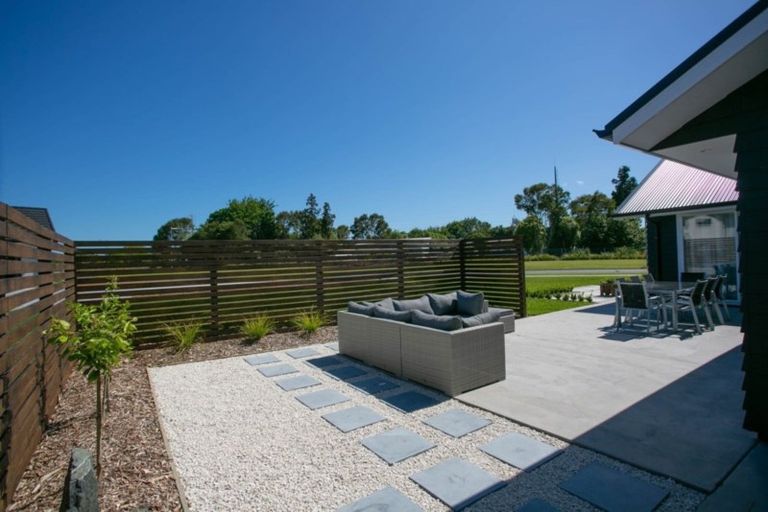 Photo of property in 51 Mike Smith Drive, Cambridge, 3434