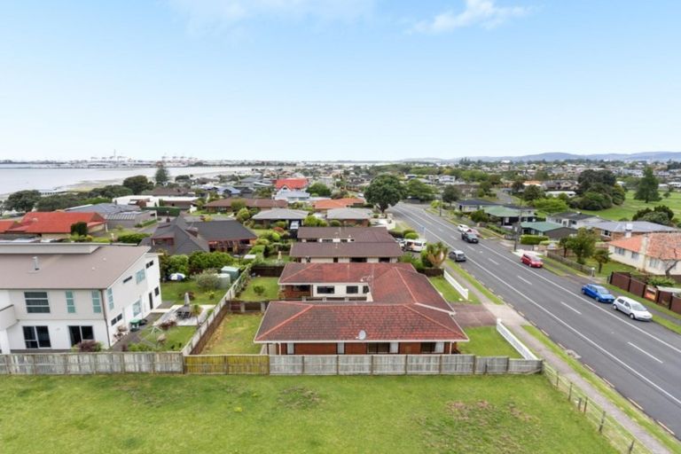 Photo of property in 181 Ngatai Road, Otumoetai, Tauranga, 3110