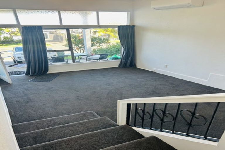 Photo of property in 27 Mckenzie Avenue, Arkles Bay, Whangaparaoa, 0932