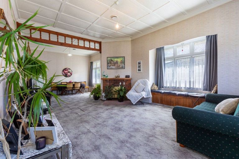 Photo of property in 15 Albert Street, Dannevirke, 4930