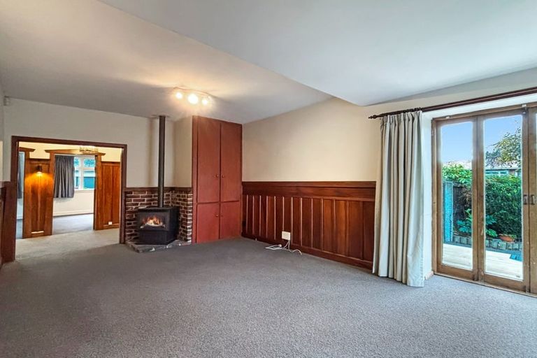 Photo of property in 2 Meadowville Avenue, Spreydon, Christchurch, 8024