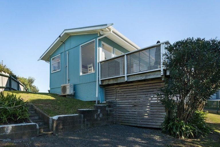 Photo of property in 116 Seaforth Road, Waihi Beach, 3611