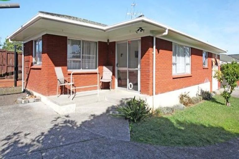 Photo of property in 132 Seddon Street, Pukekohe, 2120