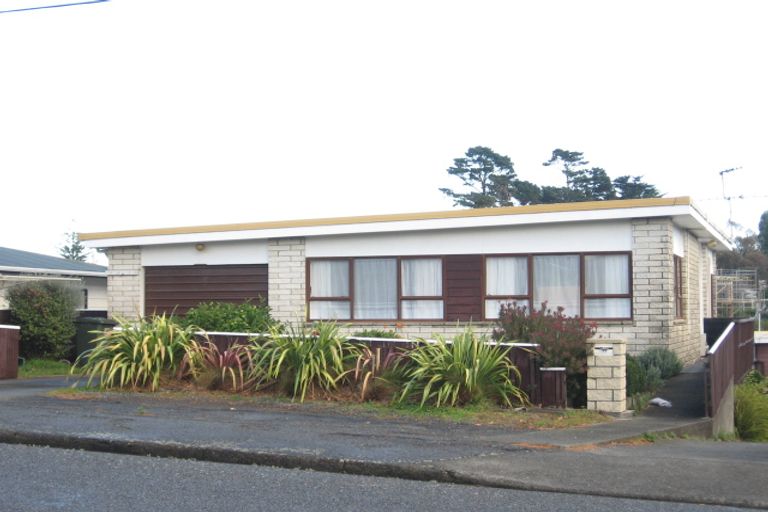 Photo of property in 77 Alexander Road, Raumati Beach, Paraparaumu, 5032
