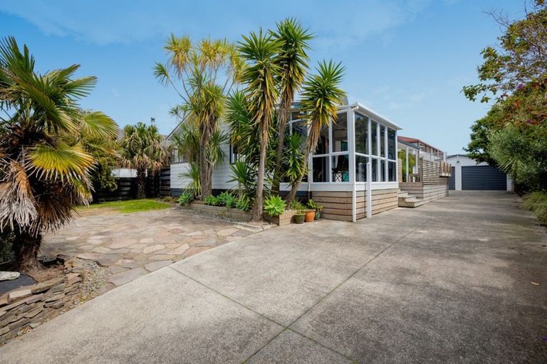 Photo of property in 2 Hartford Avenue, Papamoa Beach, Papamoa, 3118