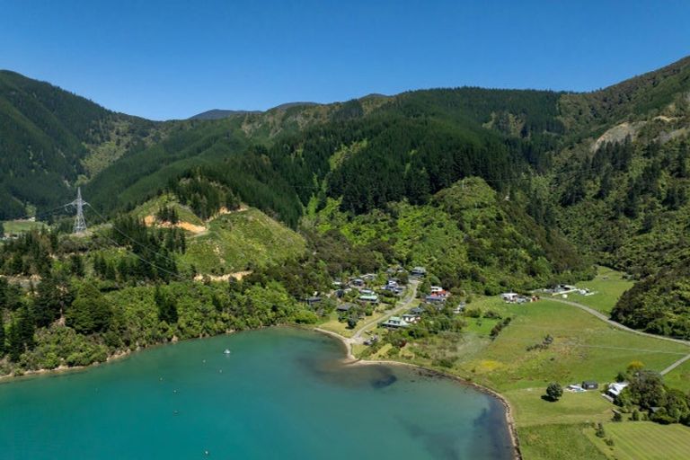 Photo of property in 17 Tumbledown Bay Road, Port Underwood, Picton, 7281