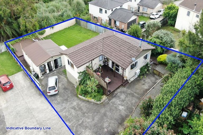 Photo of property in 56 Peverill Crescent, Papatoetoe, Auckland, 2025