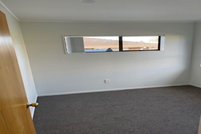 Photo of property in 10/116 Titirangi Road, New Lynn, Auckland, 0600