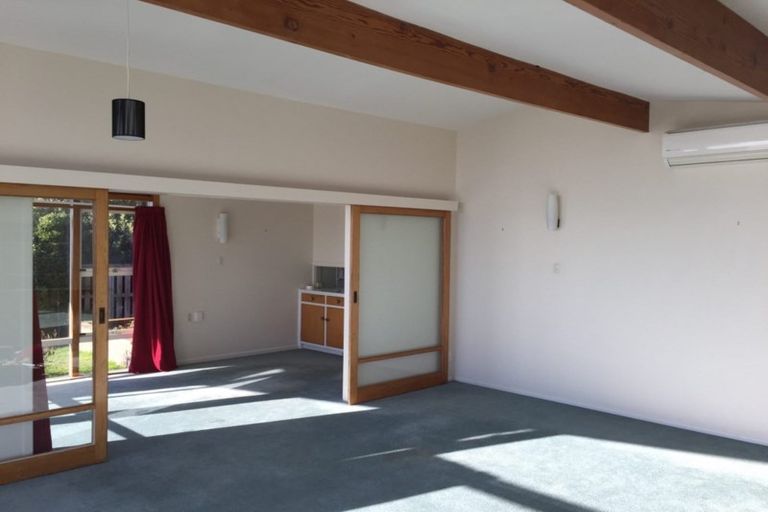 Photo of property in 304 Cannon Hill Crescent, Mount Pleasant, Christchurch, 8081