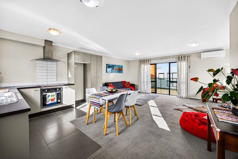 Photo of property in St Claire Village, 213/172 Mcleod Road, Te Atatu South, Auckland, 0610