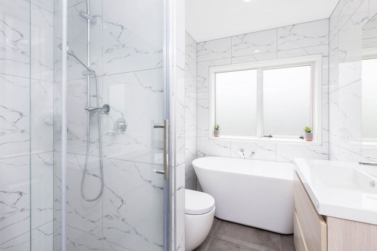 Photo of property in 65 Mount Marua Way, Timberlea, Upper Hutt, 5018