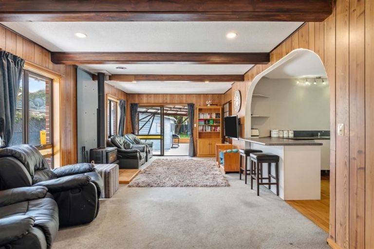 Photo of property in 40 Barnes Road, Redwood, Christchurch, 8051