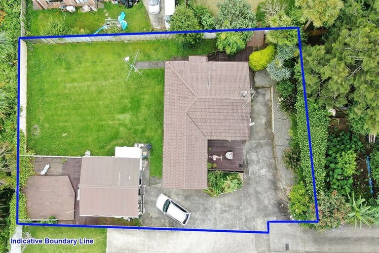 Photo of property in 56 Peverill Crescent, Papatoetoe, Auckland, 2025