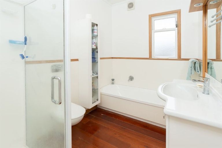 Photo of property in 60 Pine Avenue, Melville, Hamilton, 3206