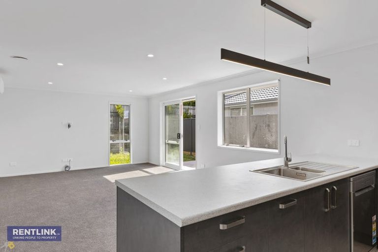 Photo of property in 65 Tabraham Crescent, Pyes Pa, Tauranga, 3112