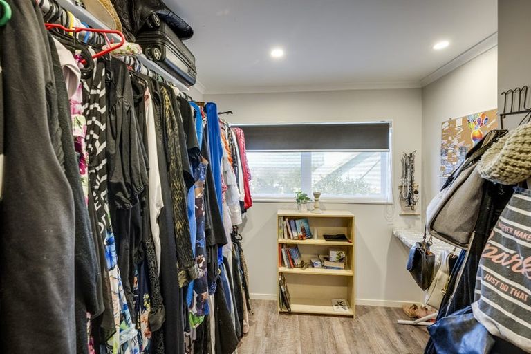 Photo of property in 79 Churchill Drive, Taradale, Napier, 4112