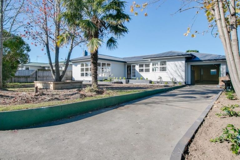 Photo of property in 12 Flanders Avenue, Onekawa, Napier, 4110