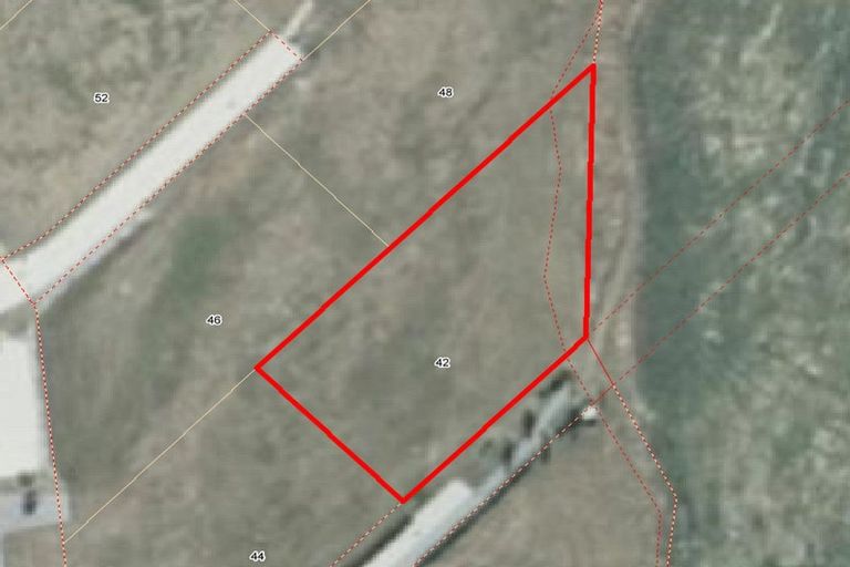 Photo of property in 42 Cunninghams Drive, Jacks Point, Queenstown, 9371