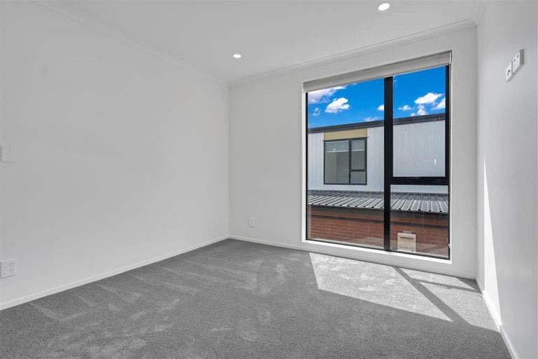 Photo of property in 12 Waikaha Street, Pokeno, 2472