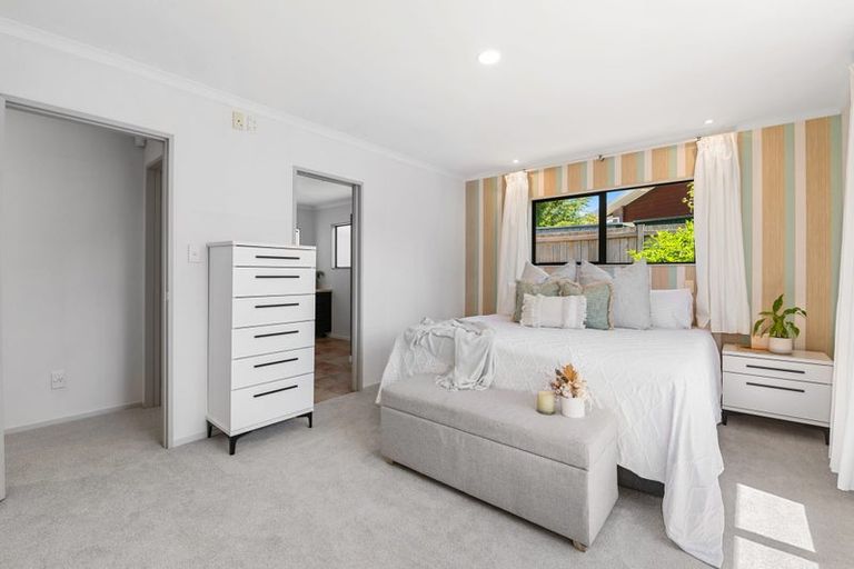 Photo of property in 22 Hoyte Place, Pukehangi, Rotorua, 3015