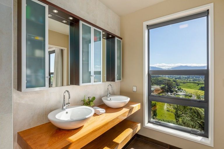 Photo of property in 104 Bay Vista Drive, Pohara, Takaka, 7183