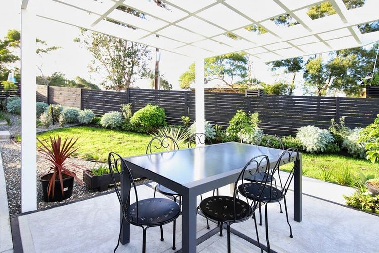 Photo of property in 1 Wharuka Glade, Mangawhai, 0505