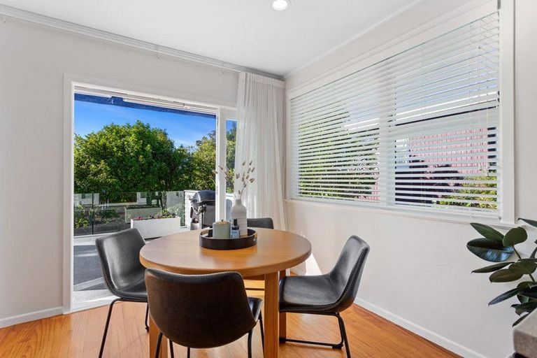 Photo of property in 9a Matata Street, Blockhouse Bay, Auckland, 0600