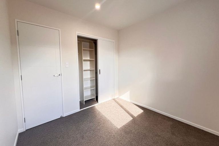 Photo of property in 4 Medina Place, Half Moon Bay, Auckland, 2012