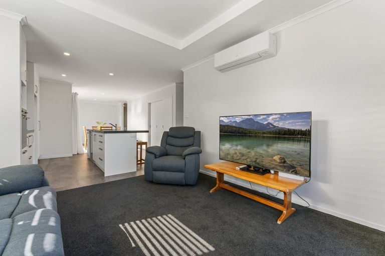 Photo of property in 20 Stevenson Drive, Papamoa, 3118