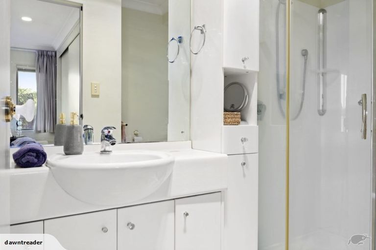 Photo of property in 3/89 Litten Road, Cockle Bay, Auckland, 2014