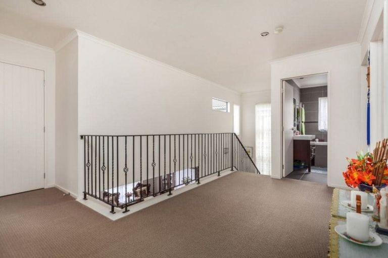 Photo of property in 5 Dione Place, Flat Bush, Auckland, 2016