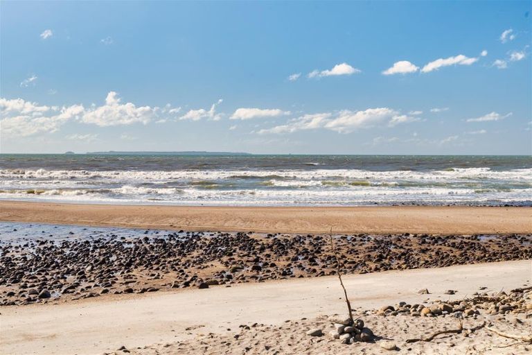 Photo of property in 26 Te Awhe Road, Maketu, Paengaroa, 3189