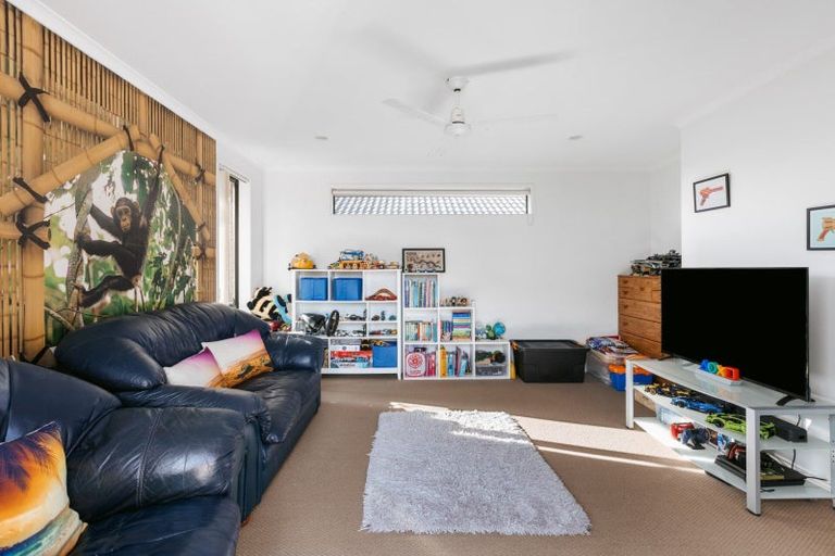 Photo of property in 9 Beachmere Place, Papamoa Beach, Papamoa, 3118