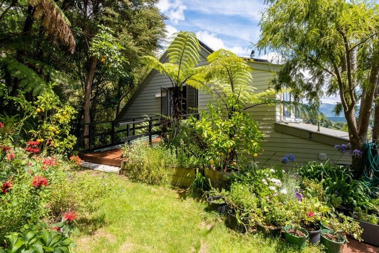 Photo of property in 8b Amelia Crescent, Waikawa, Picton, 7220
