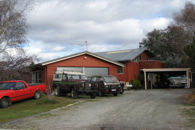 Photo of property in 37 Kowhai Drive, Wanaka, 9305