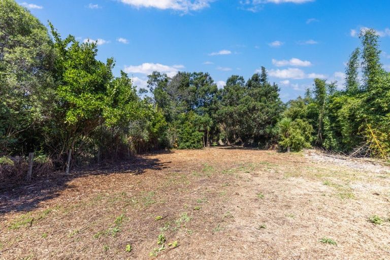 Photo of property in 156 Omaha Flats Road, Tawharanui Peninsula, Matakana, 0986