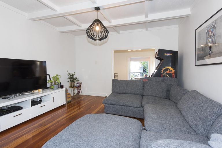 Photo of property in 12 Sefton Avenue, Grey Lynn, Auckland, 1021