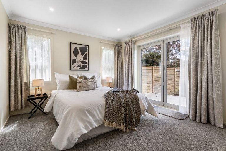 Photo of property in 111 Sandspit Road, Waiuku, 2123