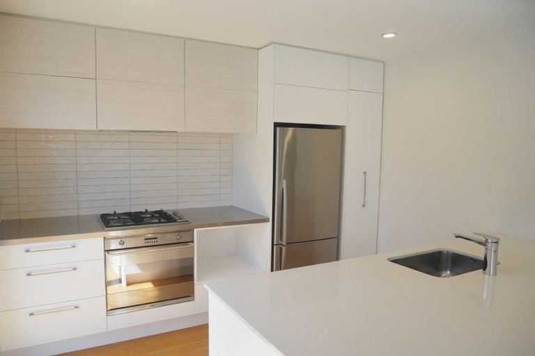 Photo of property in 63 Springfield Road, St Albans, Christchurch, 8014