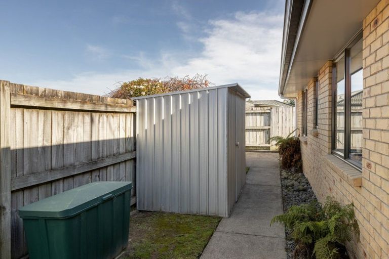 Photo of property in 9 Beachmere Place, Papamoa Beach, Papamoa, 3118