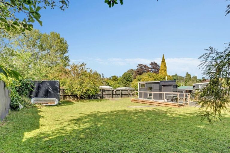 Photo of property in 9c Milne Street, Hunterville, 4730