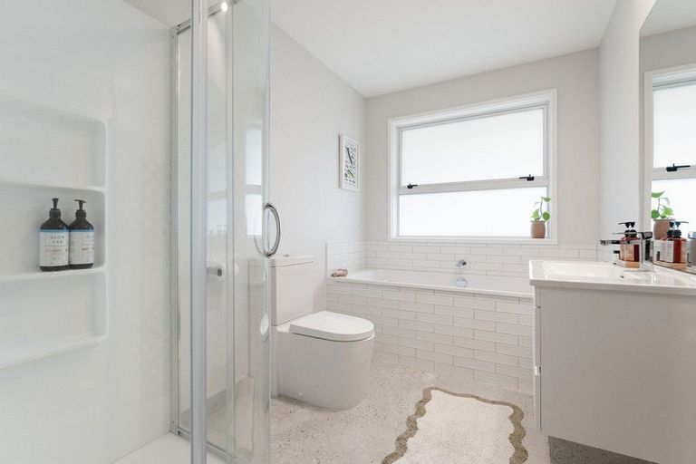 Photo of property in 16 Okataina Street, Pyes Pa, Tauranga, 3112